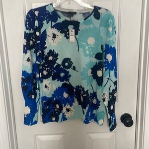 Brand new blue flower Talbot sweater. Size small.